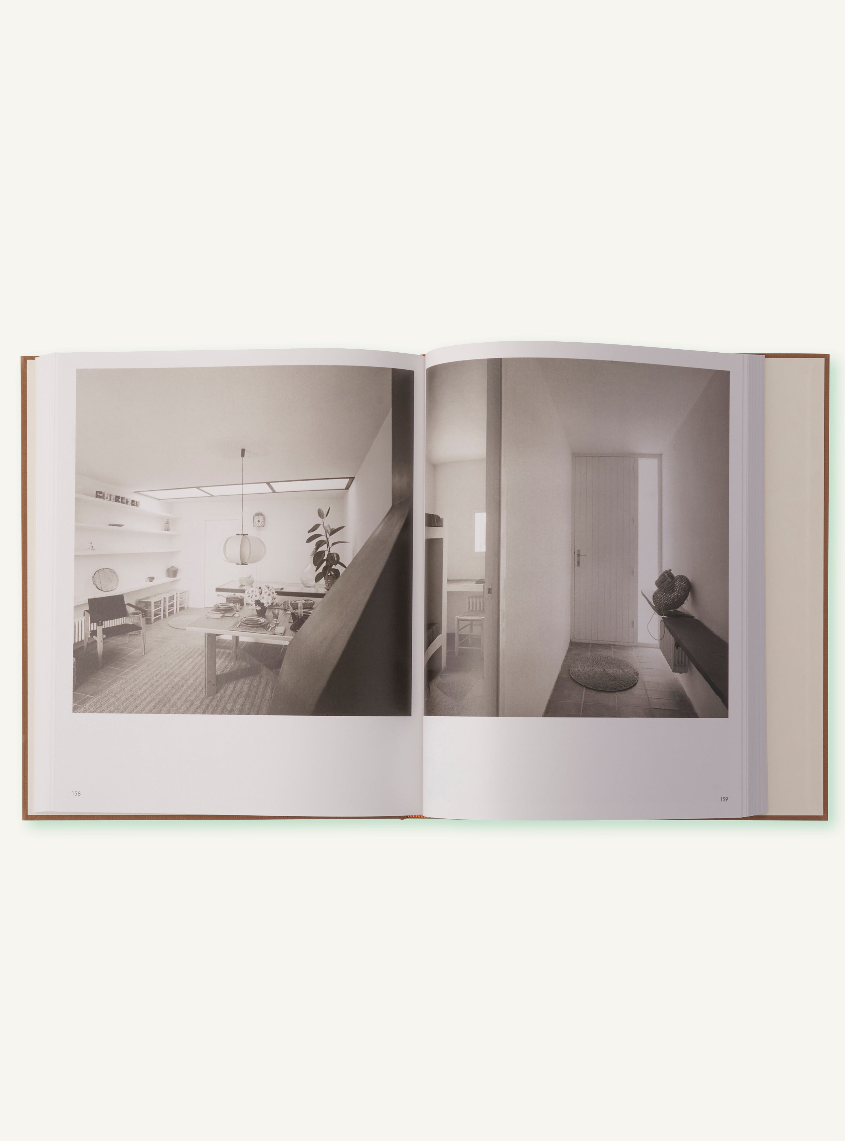 The Modern Architecture of Cadaqués: 1955–71 – BACTERIA BOOKS